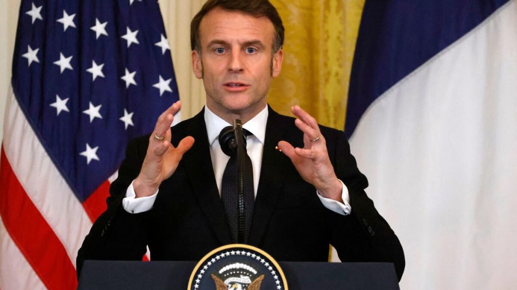 Droits de douane : Macron « espère avoir convaincu » Trump de ne pas engager de guerre commerciale contre l’UE