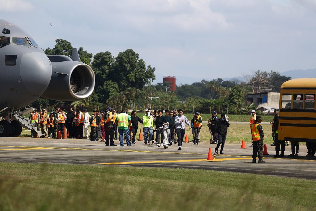 El Salvador agrees to "unprecedented" migrant deal, Marco Rubio says