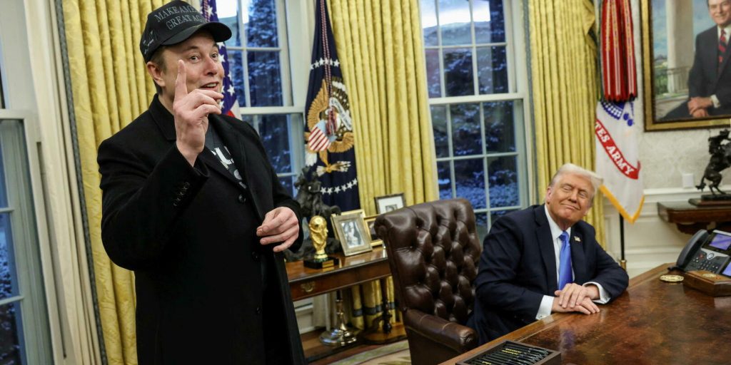 Elon Musk et Donald Trump défendent l’action du « DOGE »