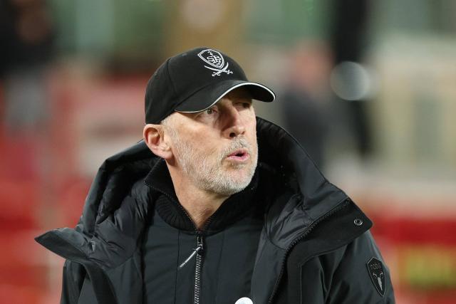 Éric Roy (Brest) : « Il faut être beaucoup plus rigoureux défensivement », après le nul contre Auxerre