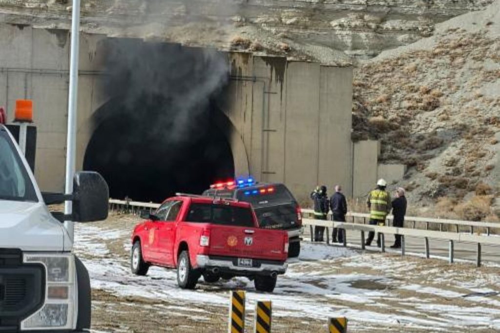 tunnel crash wyoming