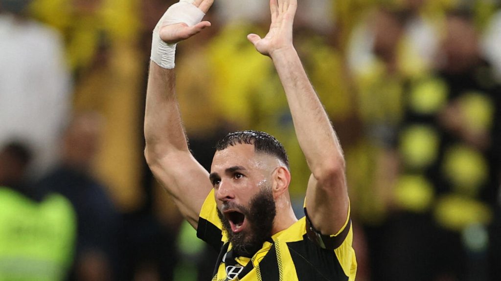 Football : les images de la splendide volée de Karim Benzema, buteur avec avec Al-Ittihad