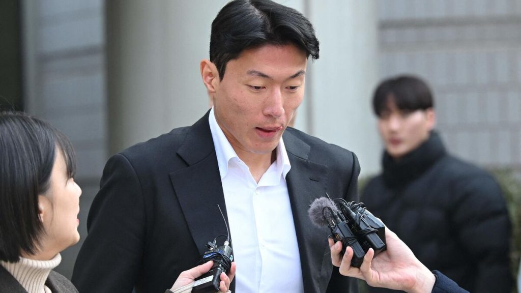 Football : un ancien attaquant de Bordeaux condamné pour des vidéos sexuelles illégales