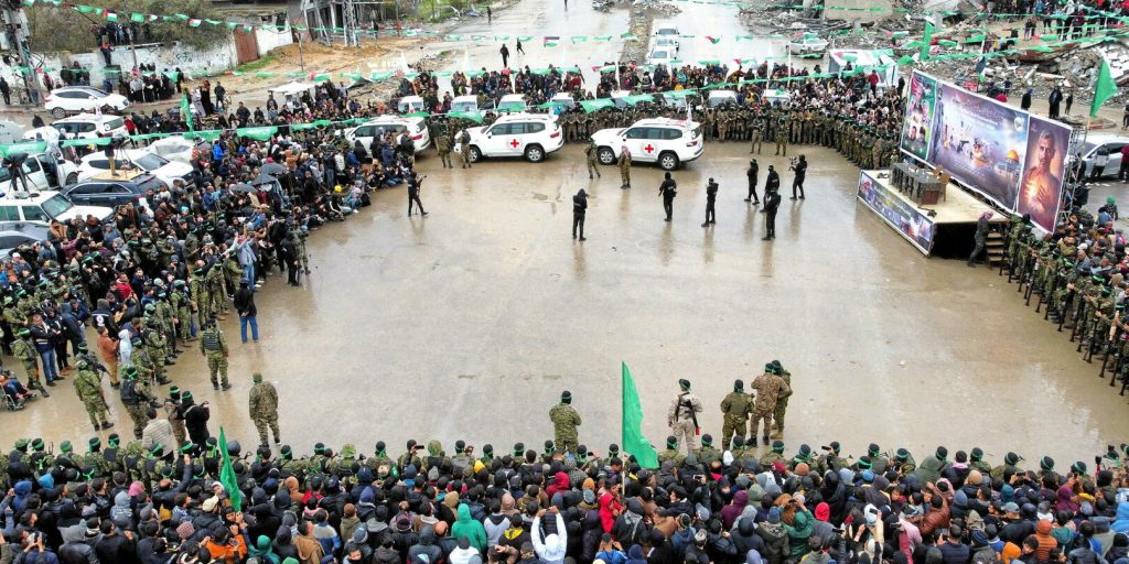 Israël retarde la libération des prisonniers palestiniens prévue samedi