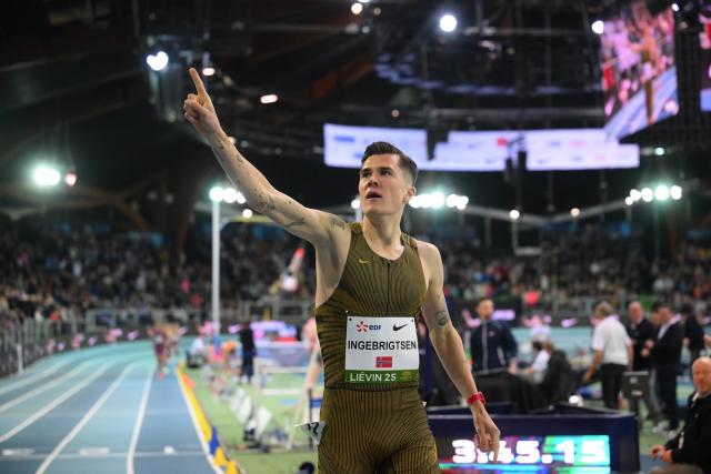 Jakob Ingebrigtsen pulvérise le record du monde du mile à Liévin
