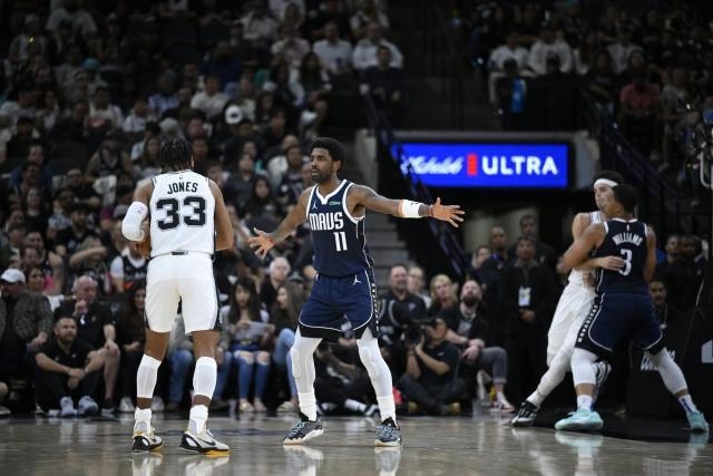 Kyrie Irving remplace Anthony Davis pour le All-Star Game