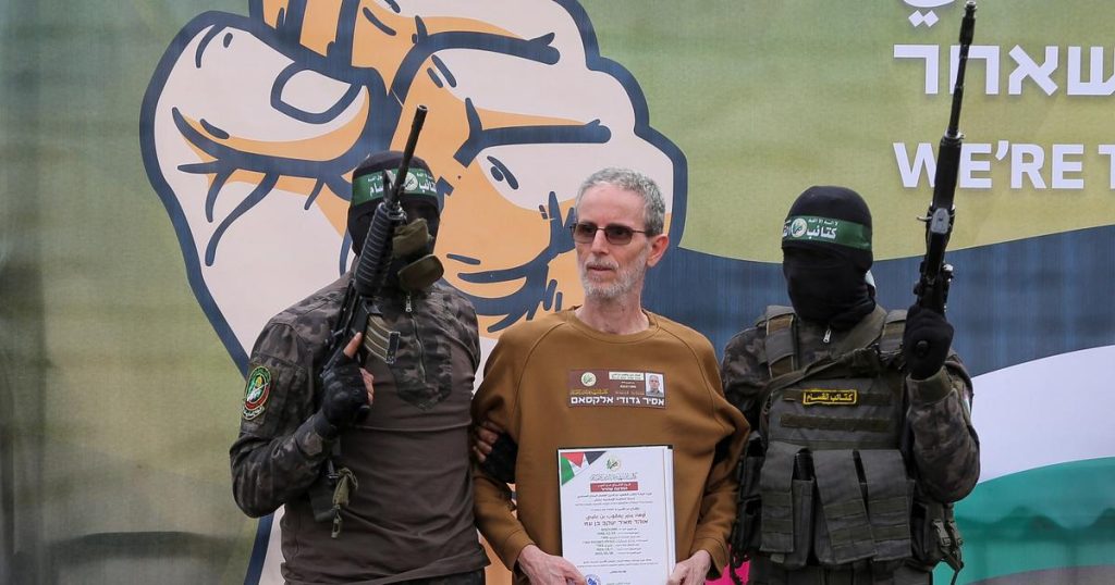 La Croix-Rouge dénonce une mise en scène «inacceptable» autour des libérations d’otages à Gaza