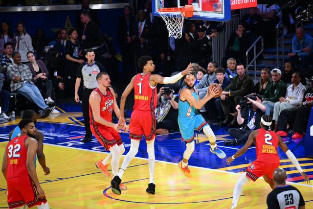 La Team « OGs » de Stephen Curry remporte le All-Star Game 2025 face à Victor Wembanyama et aux « Global Stars »