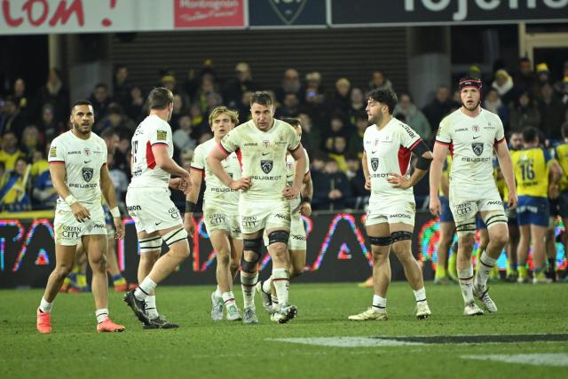 Le Stade Toulousain s'impose nettement à Clermont et reprend seul les commandes du Top 14