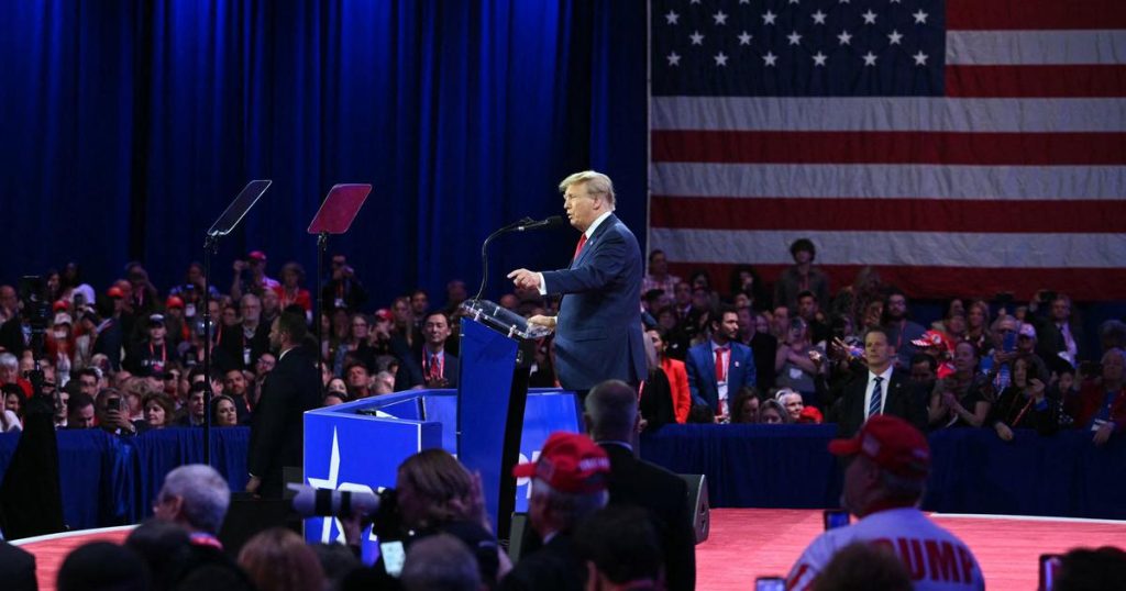 Les conservateurs américains se réunissent pour savourer le triomphe de Donald Trump