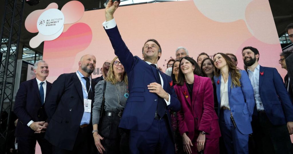 Les réseaux sociaux, un outil de communication bien rôdé par Emmanuel Macron