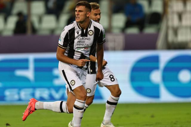 L'Udinese relève la tête en dominant Venise de justesse en Serie A
