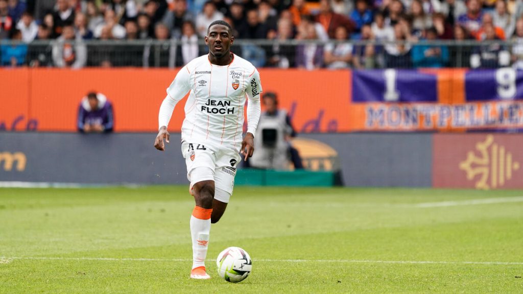 Mercato PSG : Ayman Kari n’ira finalement pas à Saint-Étienne