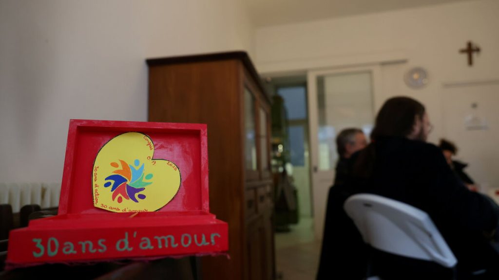 Outremangeurs anonymes, Narcotiques anonymes… Pourquoi y a-t-il autant de groupes de parole ?