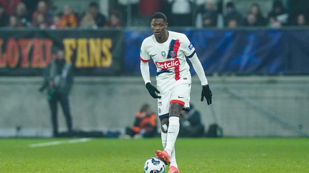 PSG : Nuno Mendes prolonge son contrat jusqu’en 2029