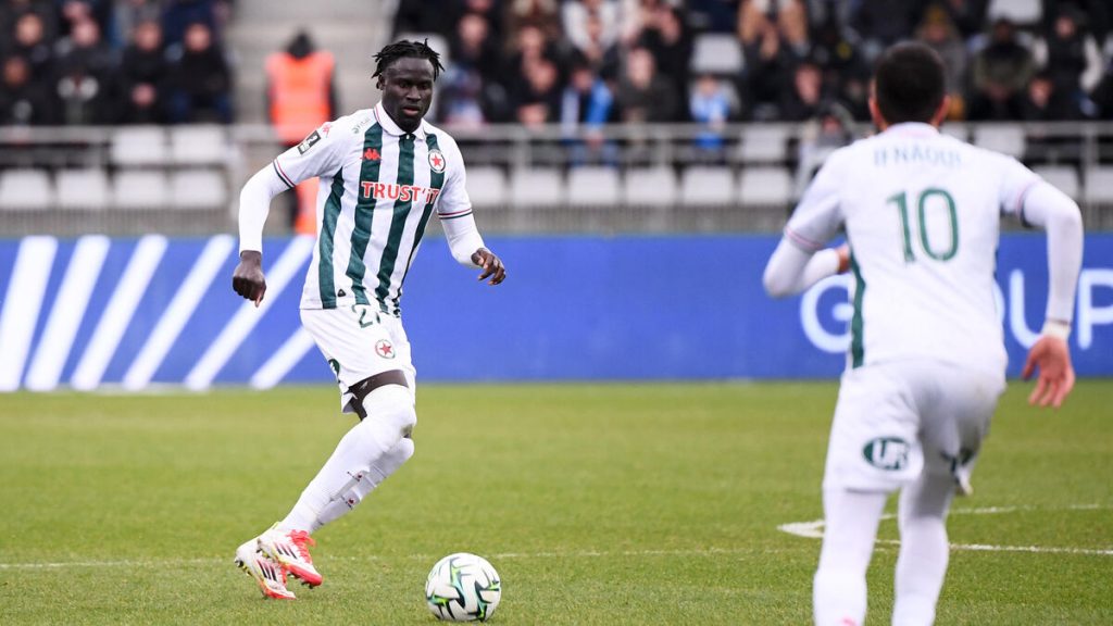 Red Star-Lorient : à quelle heure et sur quelle chaîne TV voir ce match de Ligue 2 ?