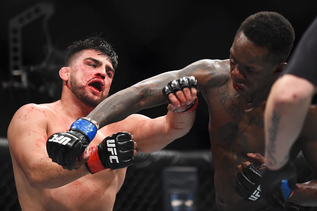 Israel Adesanya vs Kelvin Gastelum
