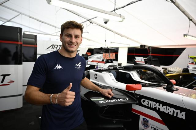 Victor Martins va effectuer une troisième saison en Formule 2 avec ART Grand Prix