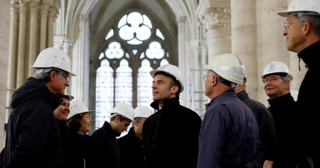 Vitraux de Notre-Dame de Paris: une initiative d’Emmanuel Macron sème la discorde