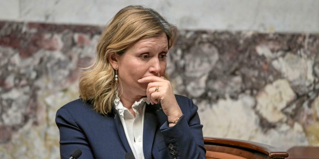 Yaël Braun-Pivet recadre Élise Lucet après ses tests antidrogue à l’Assemblée