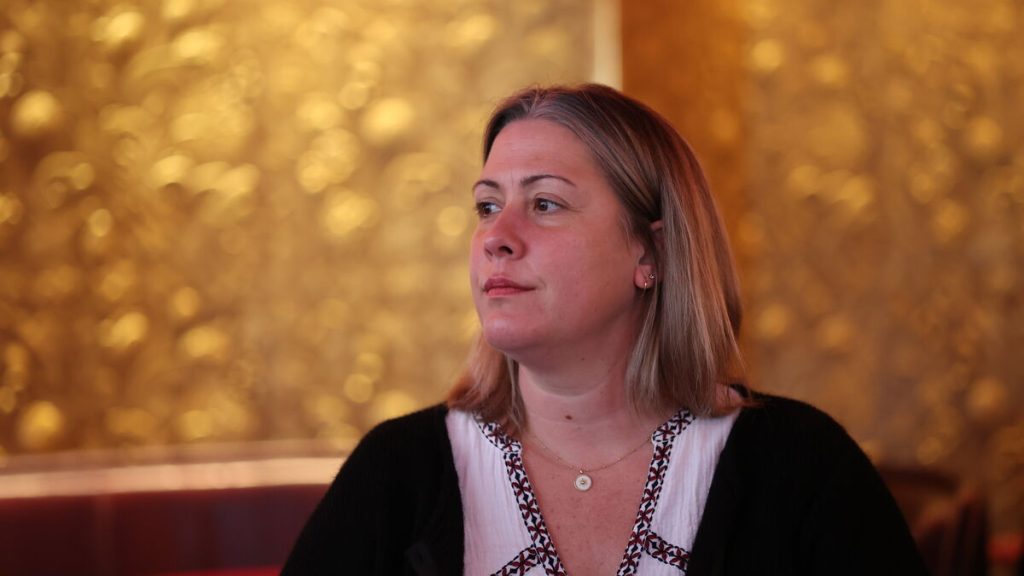 Affaire des viols de Mazan : Caroline Darian, fille de Dominique Pelicot, porte plainte contre son père