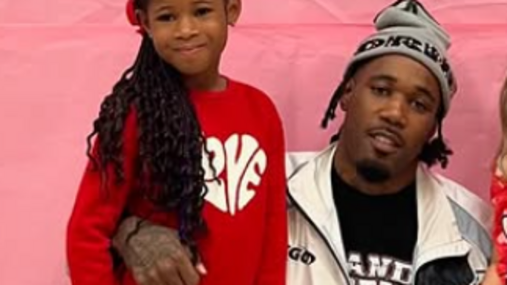 « Ce sont des lâches » : le rappeur américain Lil Ronnie et sa fille de 5 ans abattus dans une station de lavage