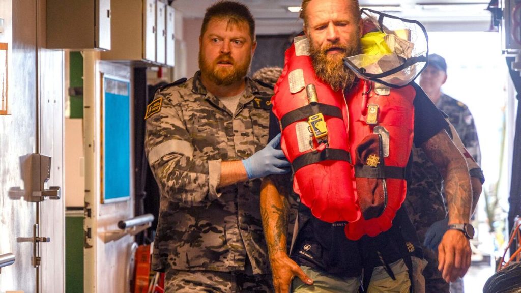 « Comme un chat dans une machine à laver » : le rameur solitaire pris au piège par le cyclone Alfred raconte son calvaire