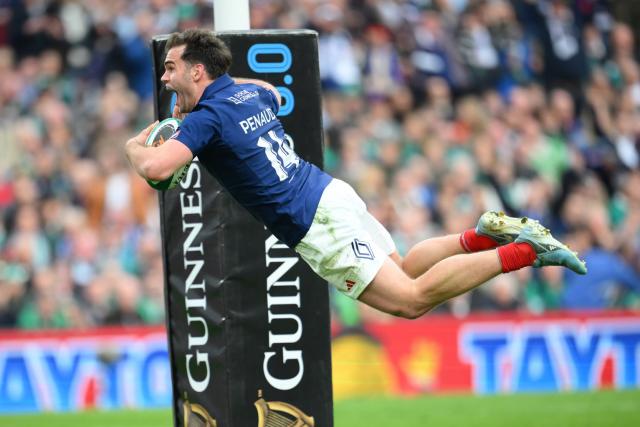 Damian Penaud égale le record d'essais en équipe de France de Serge Blanco