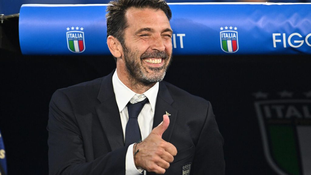 Football : à 17 ans, le fils aîné de Gianluigi Buffon fait ses débuts en 2e division italienne avec Pise