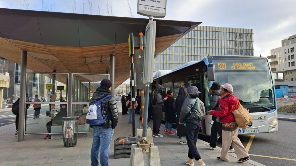 Grève des bus à Cergy-Pontoise : retour quasi à la normale ce lundi… mais tout n’est pas réglé pour autant