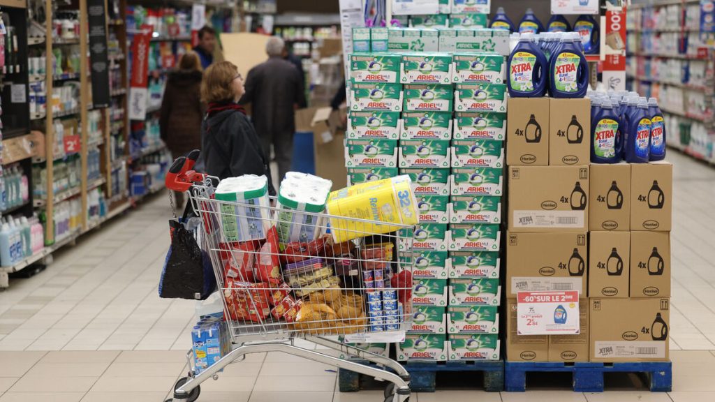 Jus d’orange, café, huile d’olive…. Quelle évolution pour les prix dans les supermarchés ?