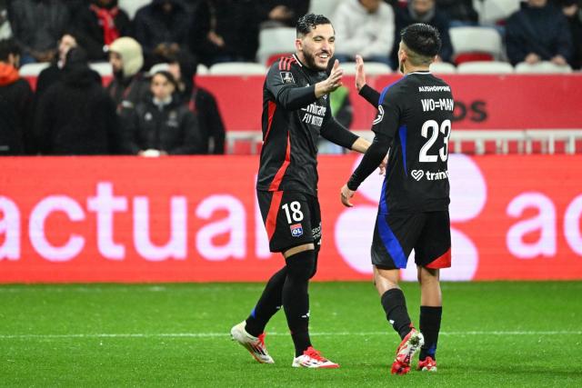 Nice coule face à l'OL et manque l'occasion de doubler l'OM à la deuxième place de la Ligue 1