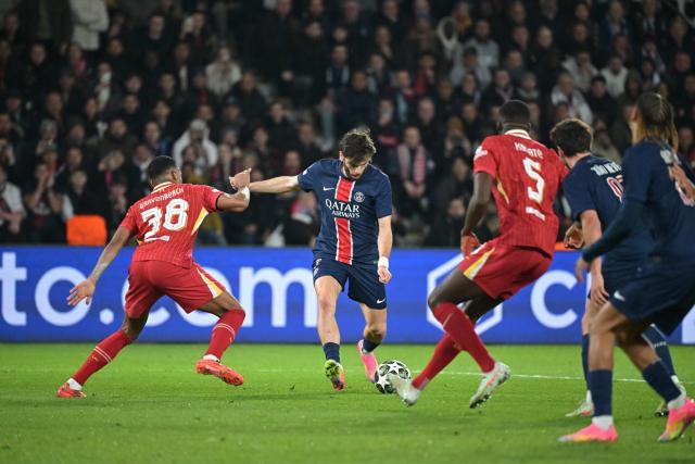 PSG-Liverpool : le superbe but de Kvaratskhelia refusé pour hors-jeu