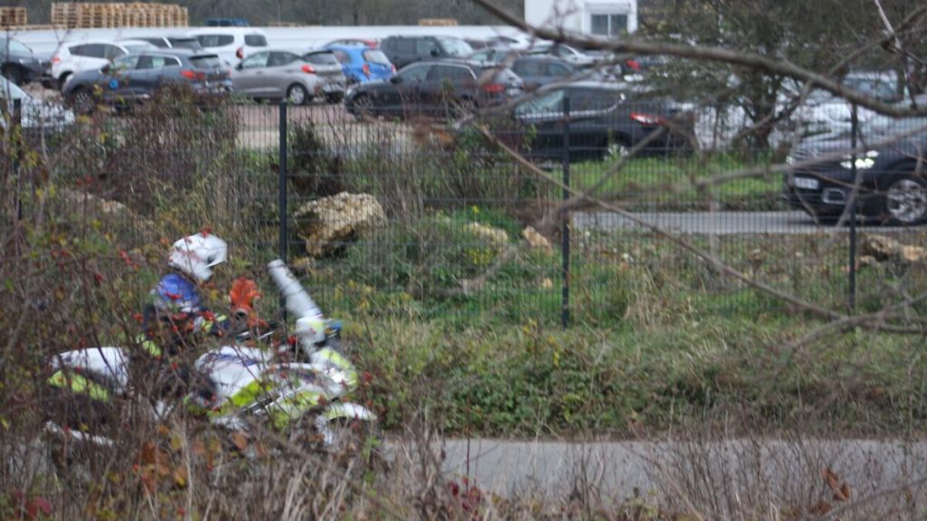 Plaintes déposées contre des parkings près d’Orly : « Quand ils sont grillés, ils rouvrent sous un autre nom »