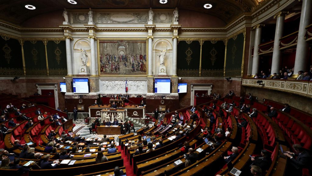 Ukraine, dissuasion nucléaire, budget… Sur la défense, des partis politiques désunis