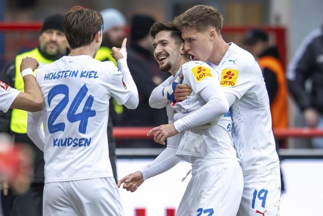 Vainqueur de l'Union Berlin, Holstein Kiel lâche la dernière place de Bundesliga à Heidenheim