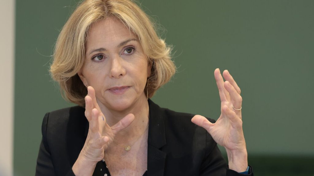 Valérie Pécresse face à nos lecteurs : « La Mairie de Paris lutte contre la voiture, moi je lutte contre la pollution »
